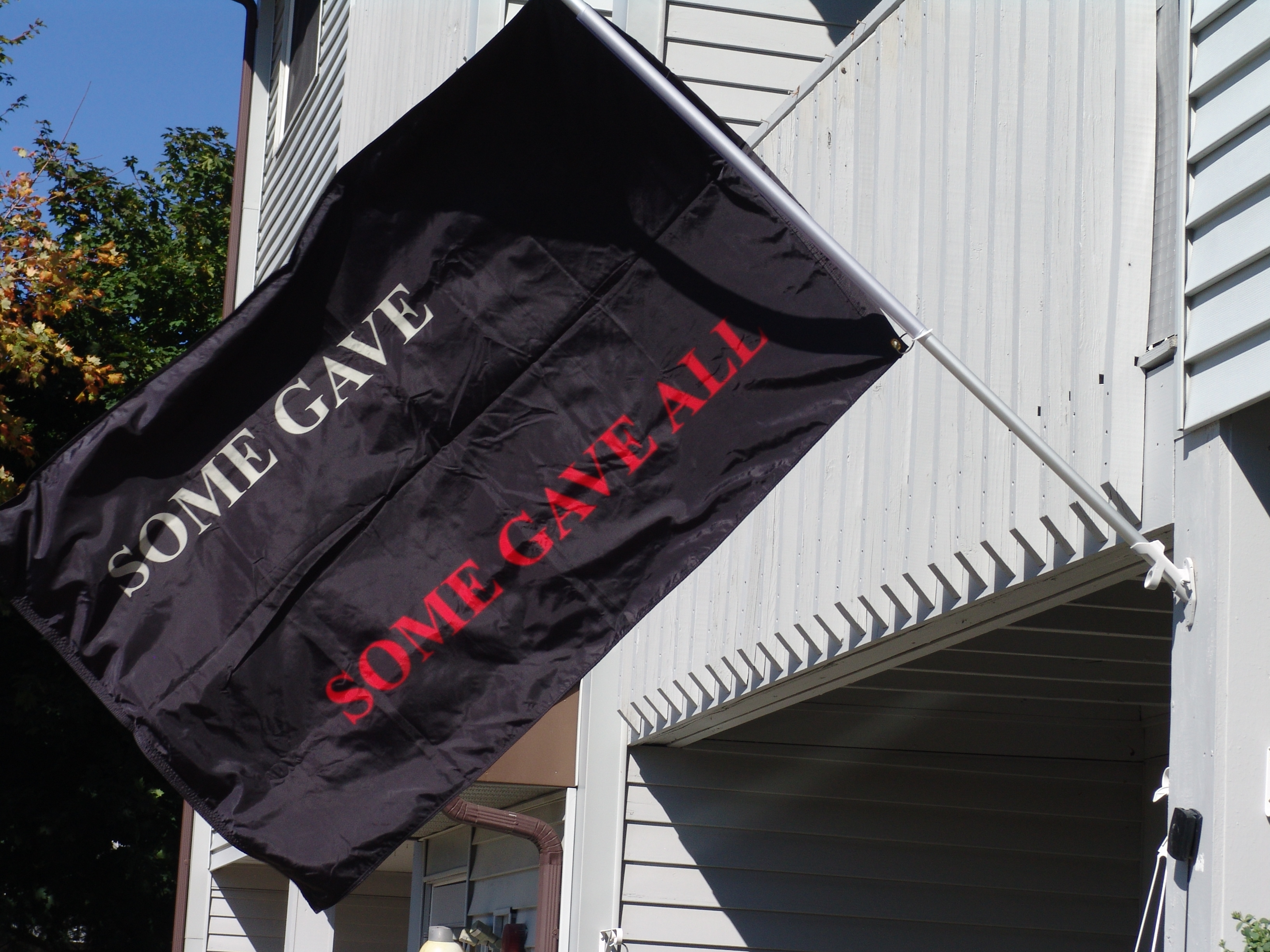 outdoorflag.JPG